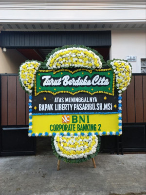 Papan Bunga Duka di Tanjung Ayun Sakti